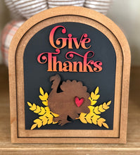 Load image into Gallery viewer, Small Arched Signs / Fall / Give Thanks
