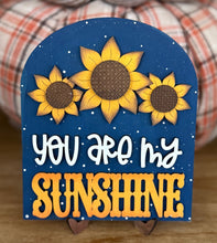 Load image into Gallery viewer, Small Arched Signs / Fall/Sunflowers
