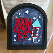 Load image into Gallery viewer, Small Arched Signs / 4TH Of JULY
